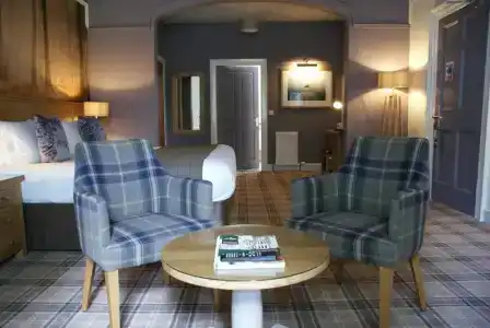 Glen Mhor - 61