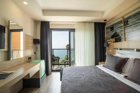 Maia Luxury Beach & Spa - 71