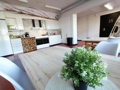 Goiglo & Hostel - 27