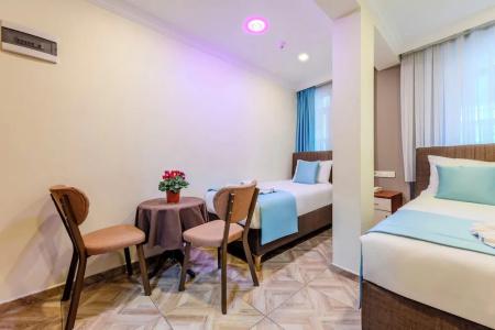 Silviya - 26