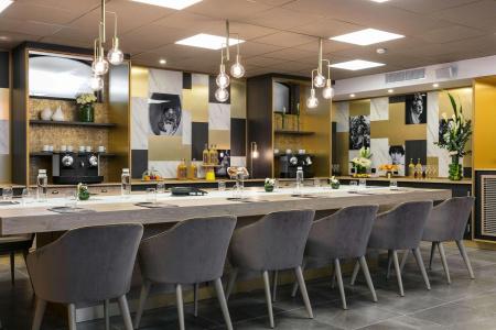 Niepce Paris, Curio Collection By Hilton - 14