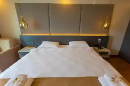Santana Otel - 213