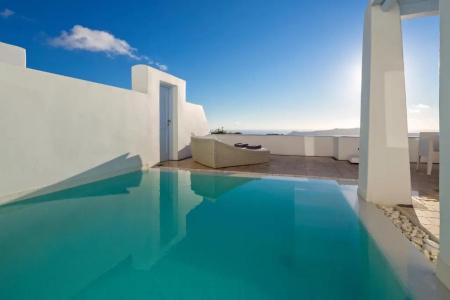 Astra Suites - 248