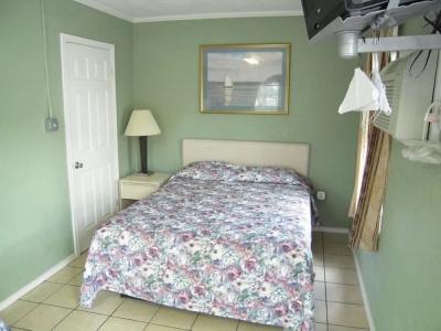 Bayfront Cottages - 3