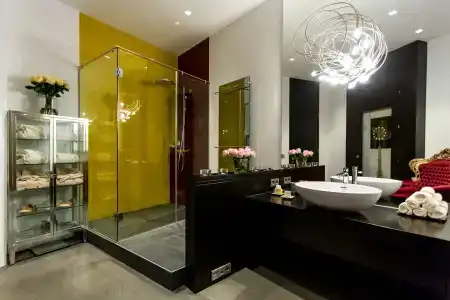 House of Time - Fancy Suites - 9