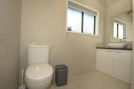 Middlemore - 64