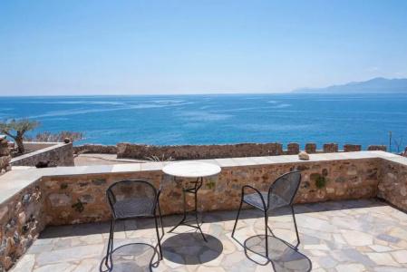 Goulas Traditional Guesthouse - 60