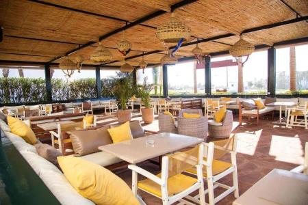 Borjs Suites & Spa - 17