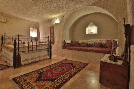 Village Cave House - 15