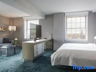 Renaissance Albany - 31