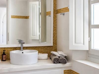 Cocoon Suites - 263