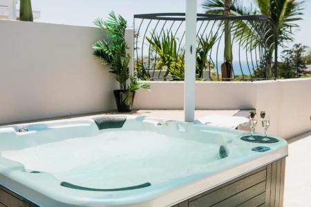 Noosa Blue - 186