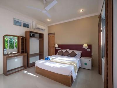Mala Boutique Dhangethi - 3
