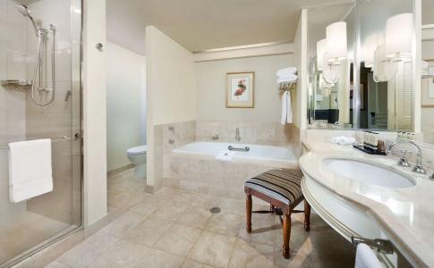Stamford Plaza - 81