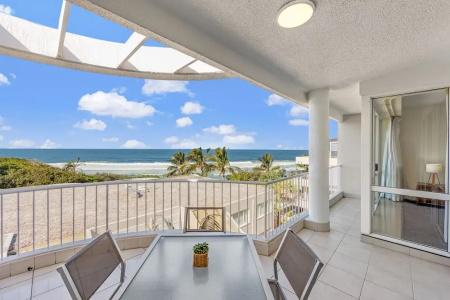La Mer Sunshine Beachfront - 120