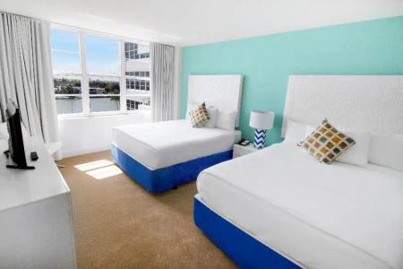 Seacoast Suites on Miami Beach - 59