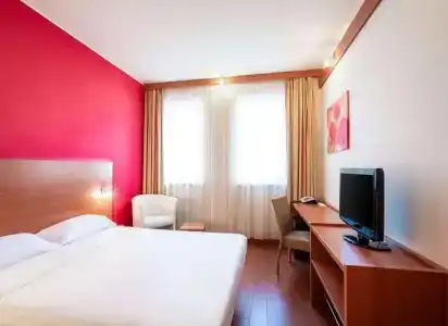 City Budapest - 67