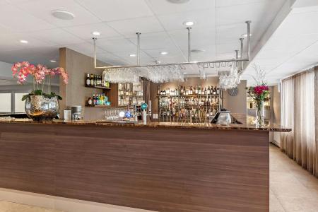 Best Western Plus Park Airport - 29