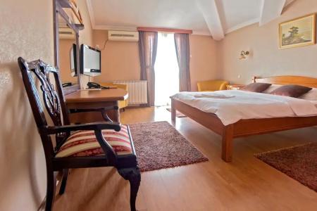 Garni Holiday - 9
