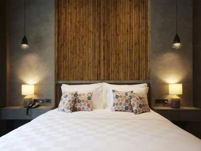 Sand Dollar Boutique - 12