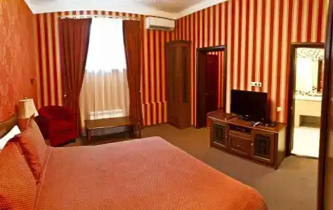 Династя - 67