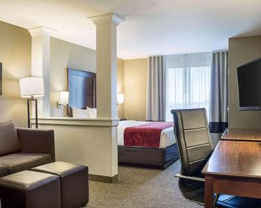 Comfort Suites Medical Center - 47