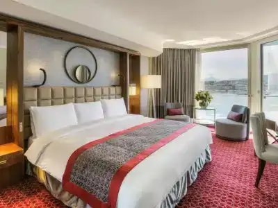 Fairmont Grand Geneva - 46