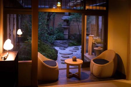 Nazuna Kyoto Nijo-jo - 74