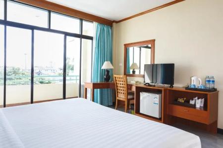 Surin Majestic - 2