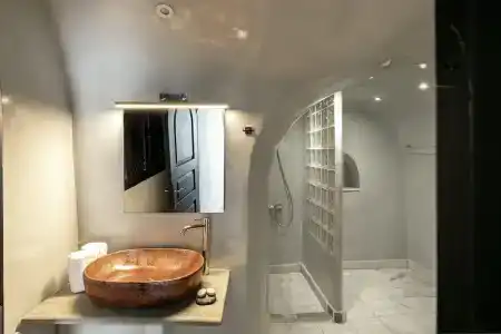Pearl of Caldera Oia - Boutique by Pearl Collection - 115