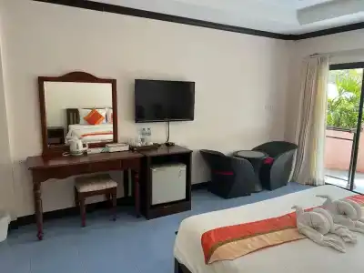 Lanta Seafront Resort - 53
