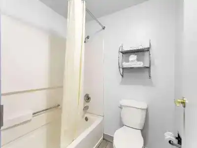 Americas Best Value Inn - - 44