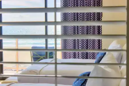 The Waterfront Beach Resort, A Hilton - 129