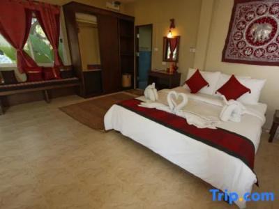 Lanta Castaway Beach Resort - 101
