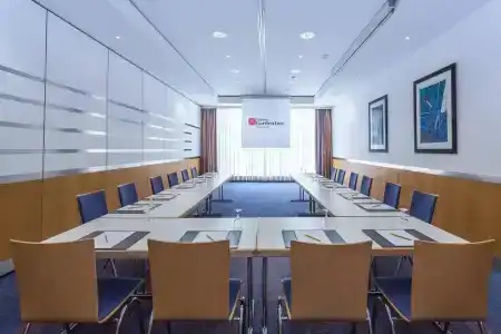 Hilton Garden Inn Vienna South - 19