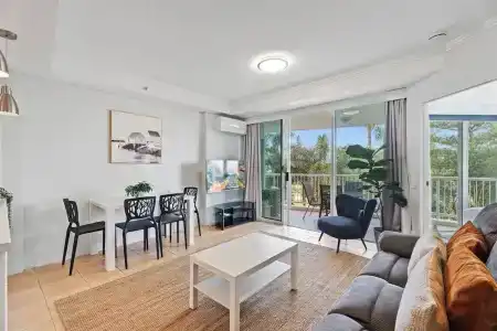 Crystal Bay On The Broadwater - 172