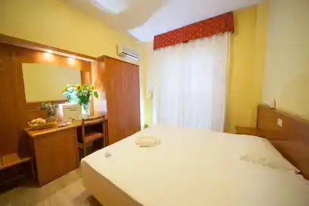 Regent - 75