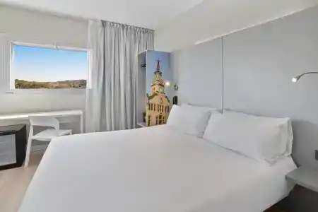 b&b Figueres - 31
