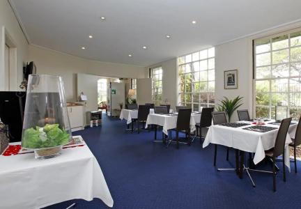 Greensborough - 17