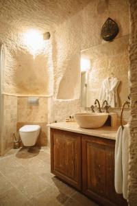 Hu of Cappadocia - Special Class - 35
