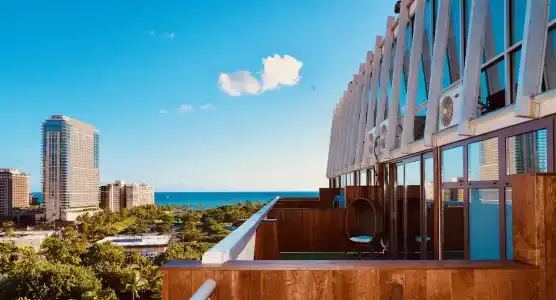 LaCroix Waikiki - 60