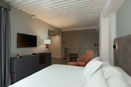 Vis Urban Suites & Spa - 18