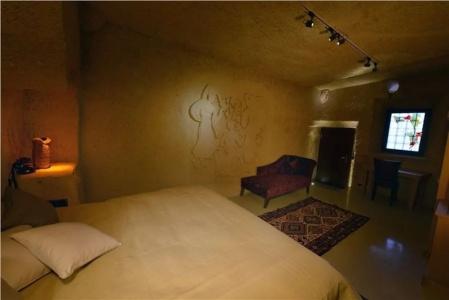 Sunak Cave Boutique - 5