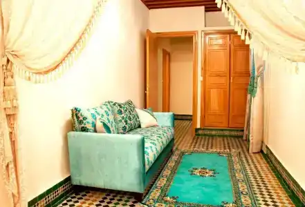 Riad Letchina - 28