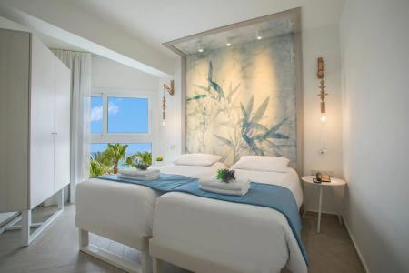 Infinity Blu - Designed for Adults - 45