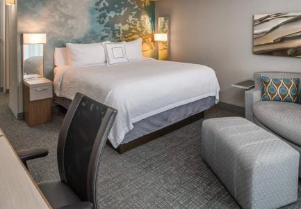Courtyard by Marriott Portland North - 6