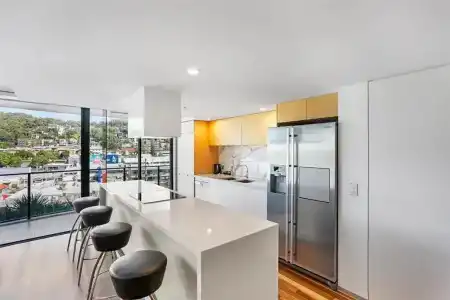 Ambience on Burleigh Beach - 176