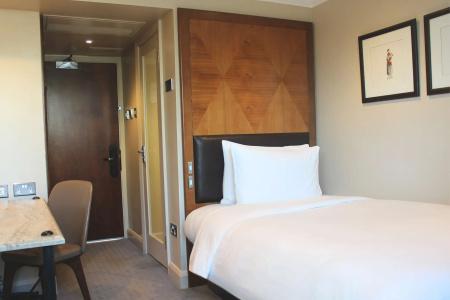 Radisson Blu Edwardian Kenilworth, London - 28