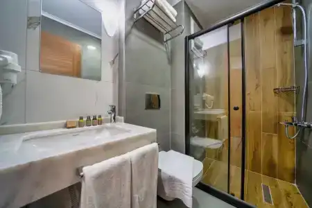 The Halcyon Rooms & Suites - 6