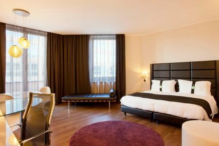 Holiday Inn Genoa City, An Ihg - 3